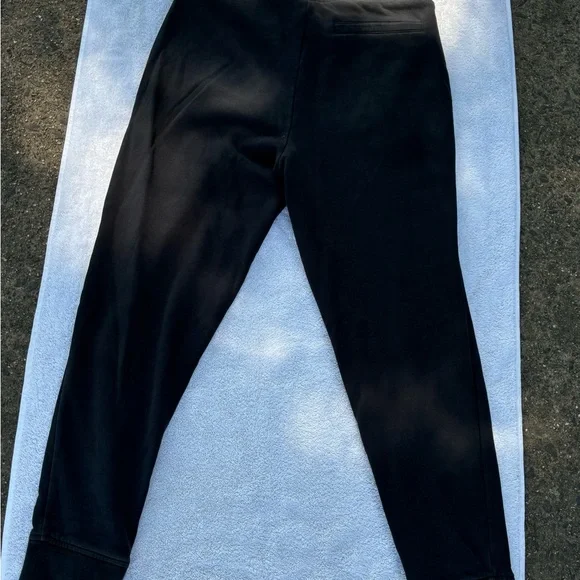 Michael Kors Black Joggers Tapered Fit - Picture 3 of 3